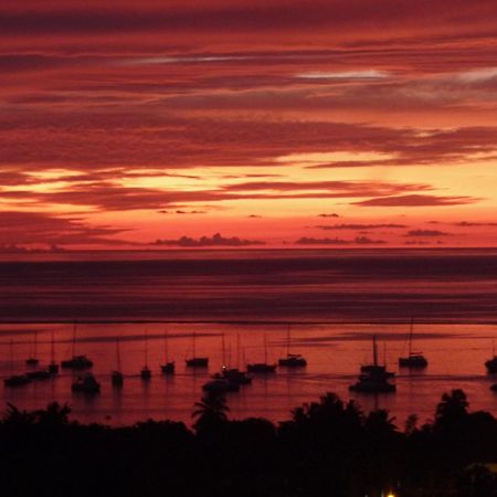 Maeva Sunset View Hotel Punaauia  Ngoại thất bức ảnh